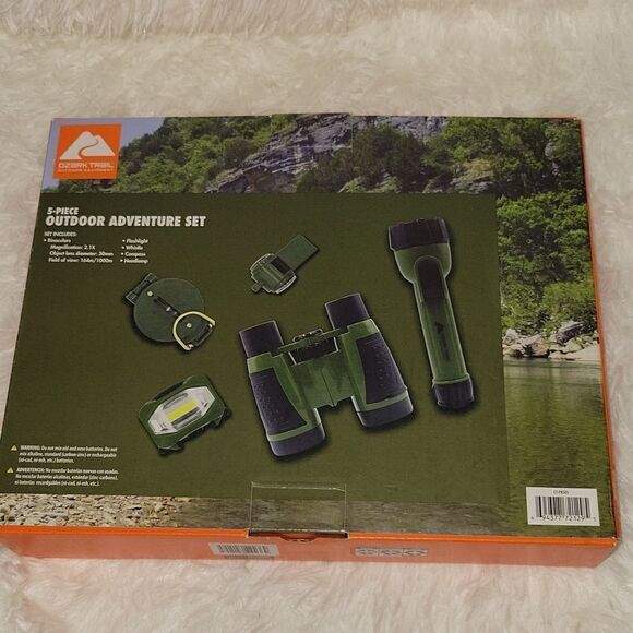 Ozark Trail 5 Piece Outdoor Adventure Set binoculars compass flashlight whistle - Picture 4 of 5